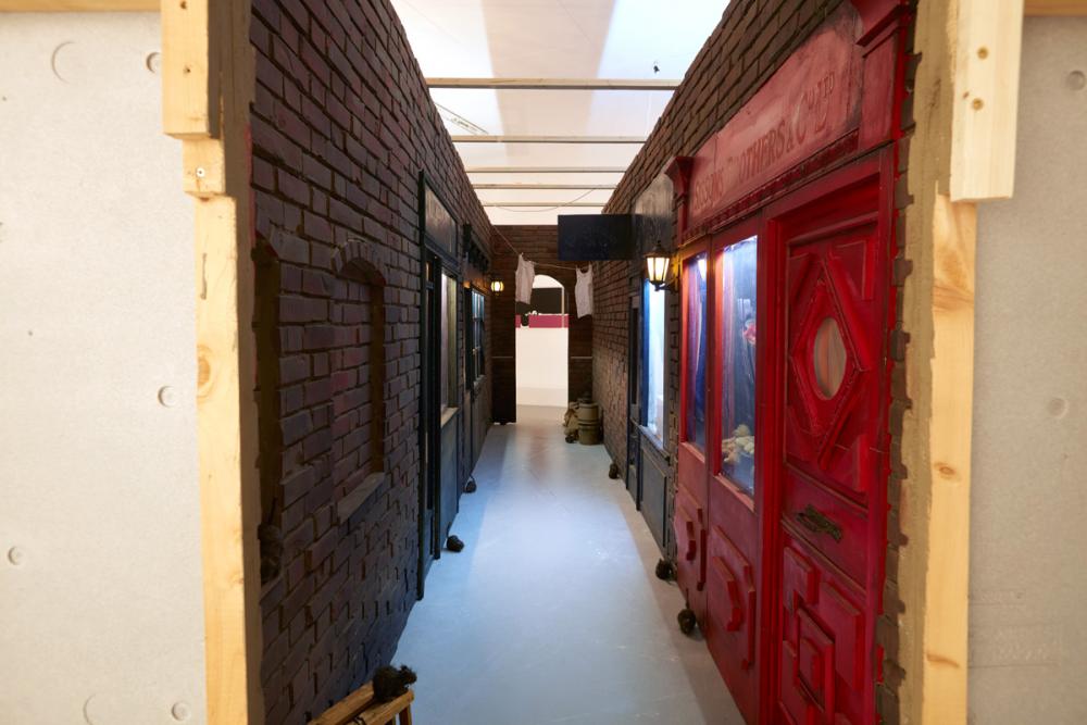 Installation View, Claus Richter - The Frankfurt Songbook, basis 2016, Foto: Günther Dächert