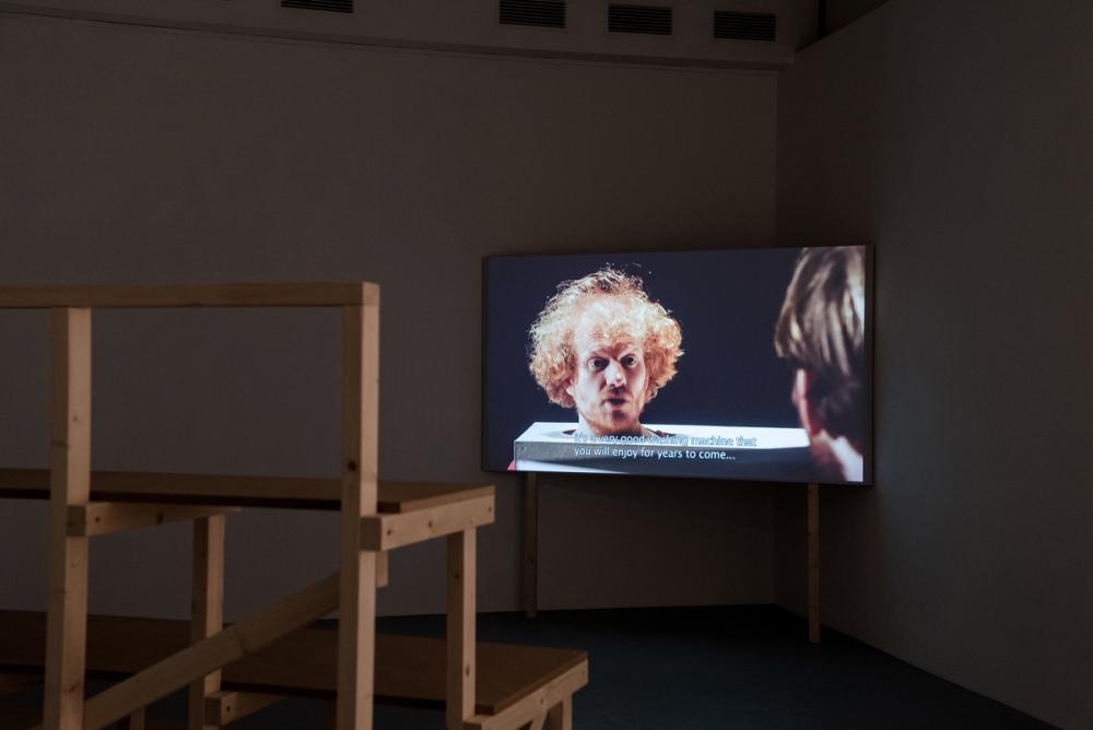 Installation view: Rumors of Glory, Feiko Beckers, A conversation is a risk to lose your own opinion (2015), basis 2017, Foto: Frithjof Kjer